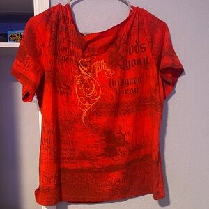 Red Graphic Women's Top - Unbranded